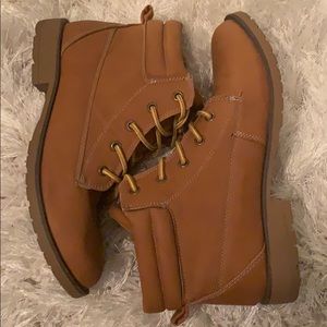 Rampage  stylish boots